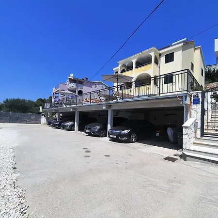 Gemuetliches Mit Meerblick Apartamento