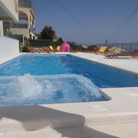 Gemuetliches Mit Meerblick Apartament Trogir